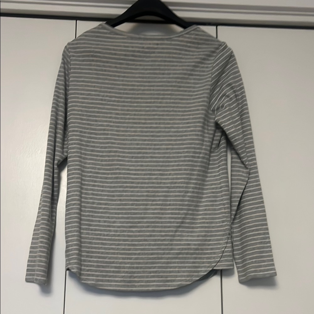 Royal Robbins Kickback Square Neck Gray Fitted Long Sleeve Top Medium NWT - Picture 3 of 3